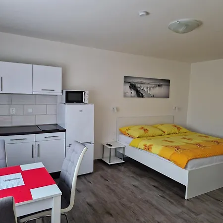 U Marty S Terasou Apartmán *