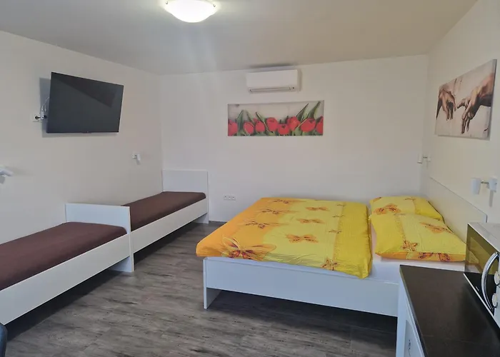 Appartamento U Marty S Terasou Šakvice